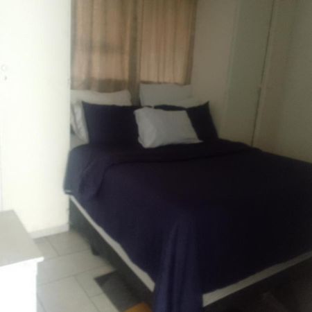 5Minutes Walk To Sandton Square Gautrain Johannesburg Exterior foto